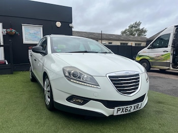 Used Chrysler Delta 2012 for sale - 76426323: Photo