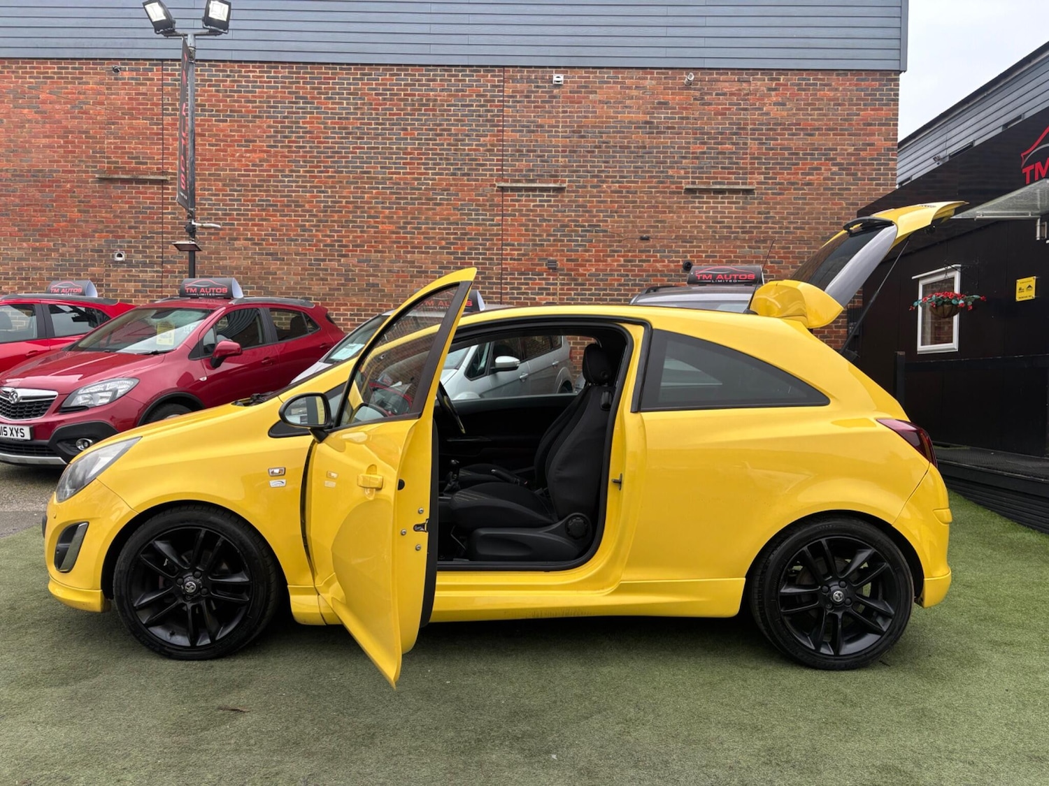 Used Vauxhall Corsa 2013 for sale - 77791709: Photo 11