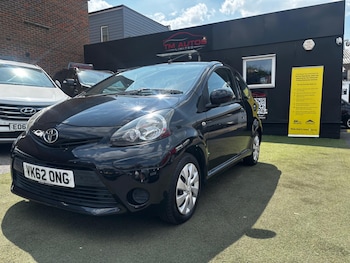 Used Toyota AYGO 2012 for sale - 79171082: Photo