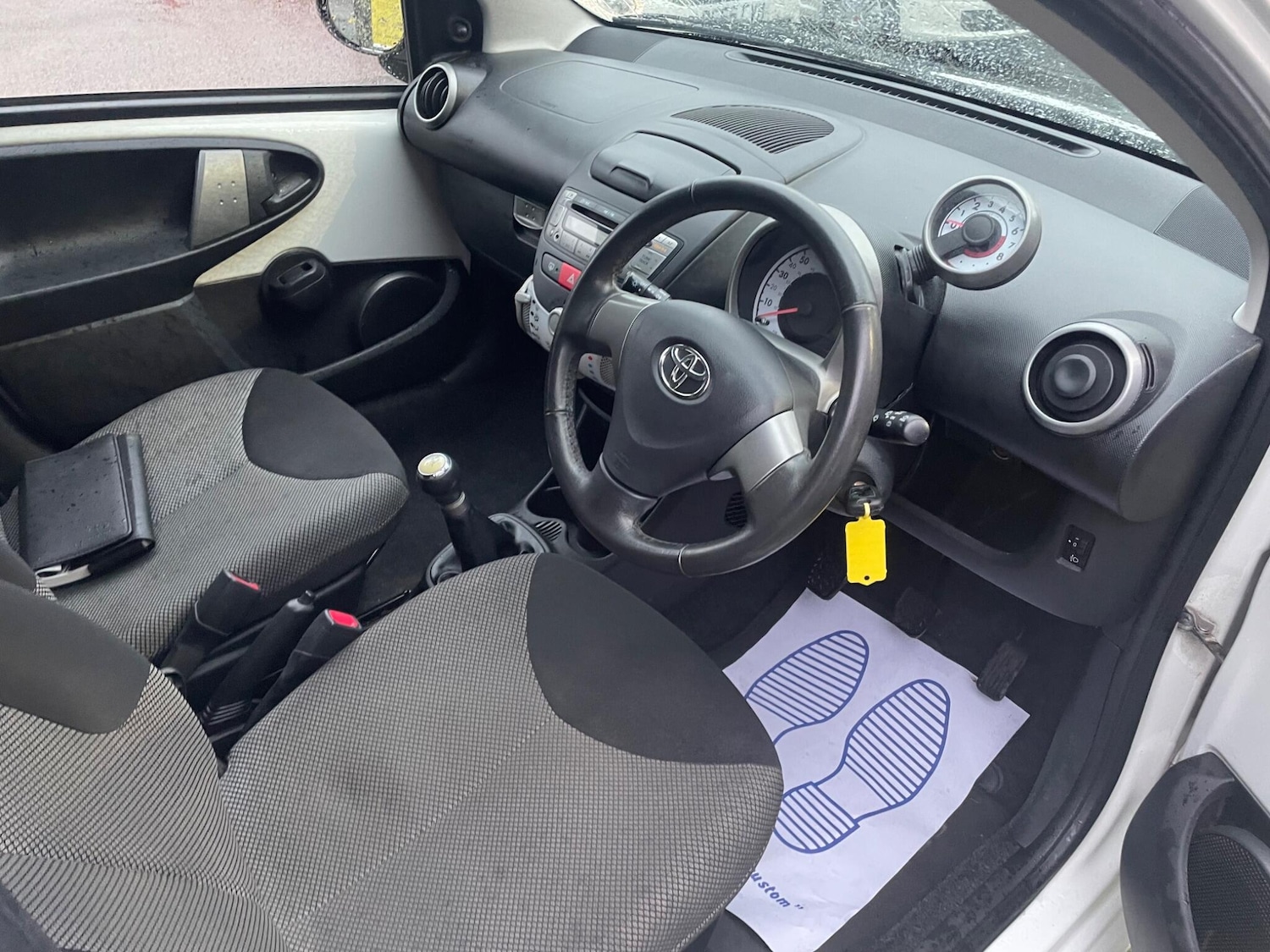 Used Toyota AYGO 2013 for sale - 77152714: Photo 20