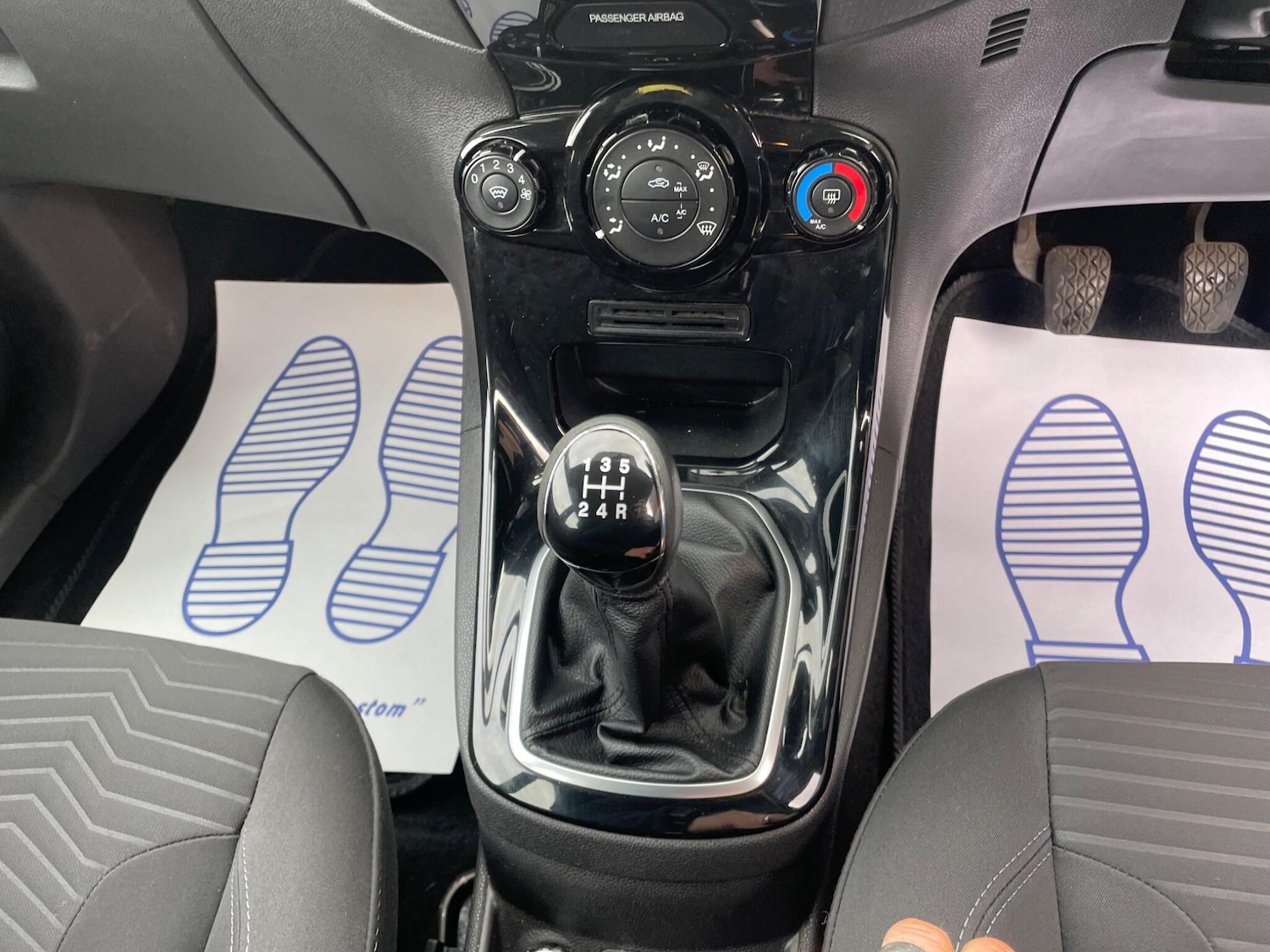 Used Ford Fiesta 2013 for sale - 77555422: Photo 22