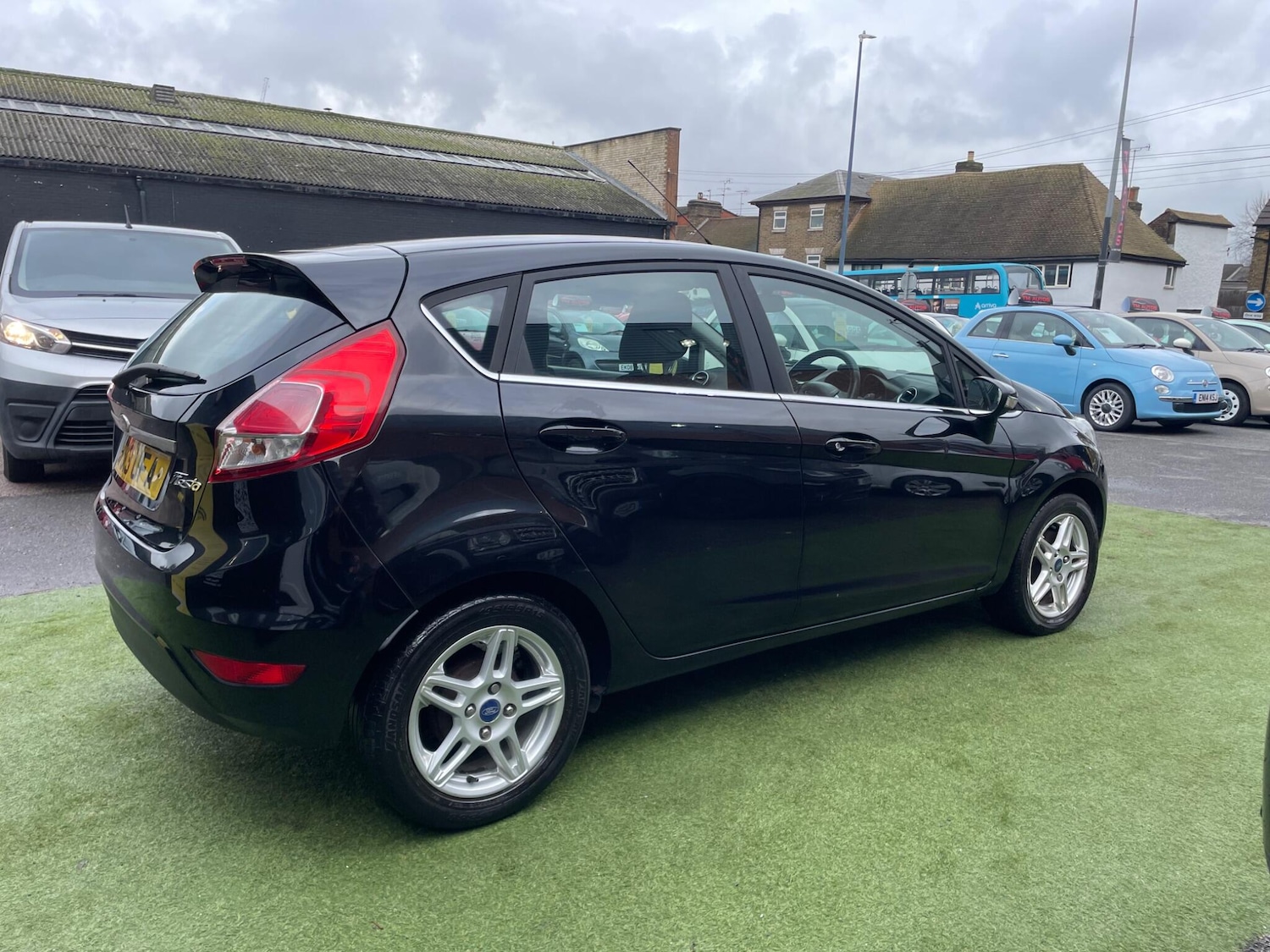 Used Ford Fiesta 2013 for sale - 77555422: Photo 3