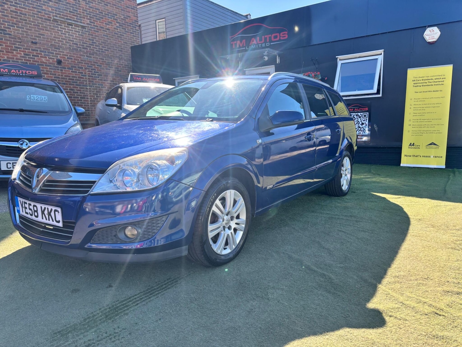 Used Vauxhall Astra 2009 for sale - 78177230: Photo 2