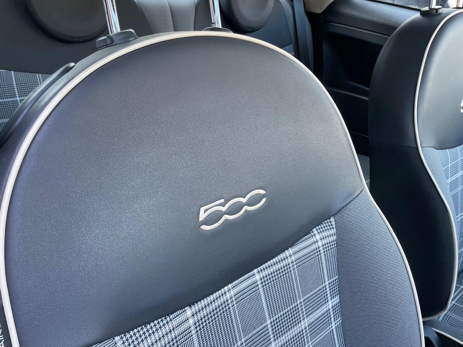 Used Fiat 500 2018 for sale - 77960053: Photo 31