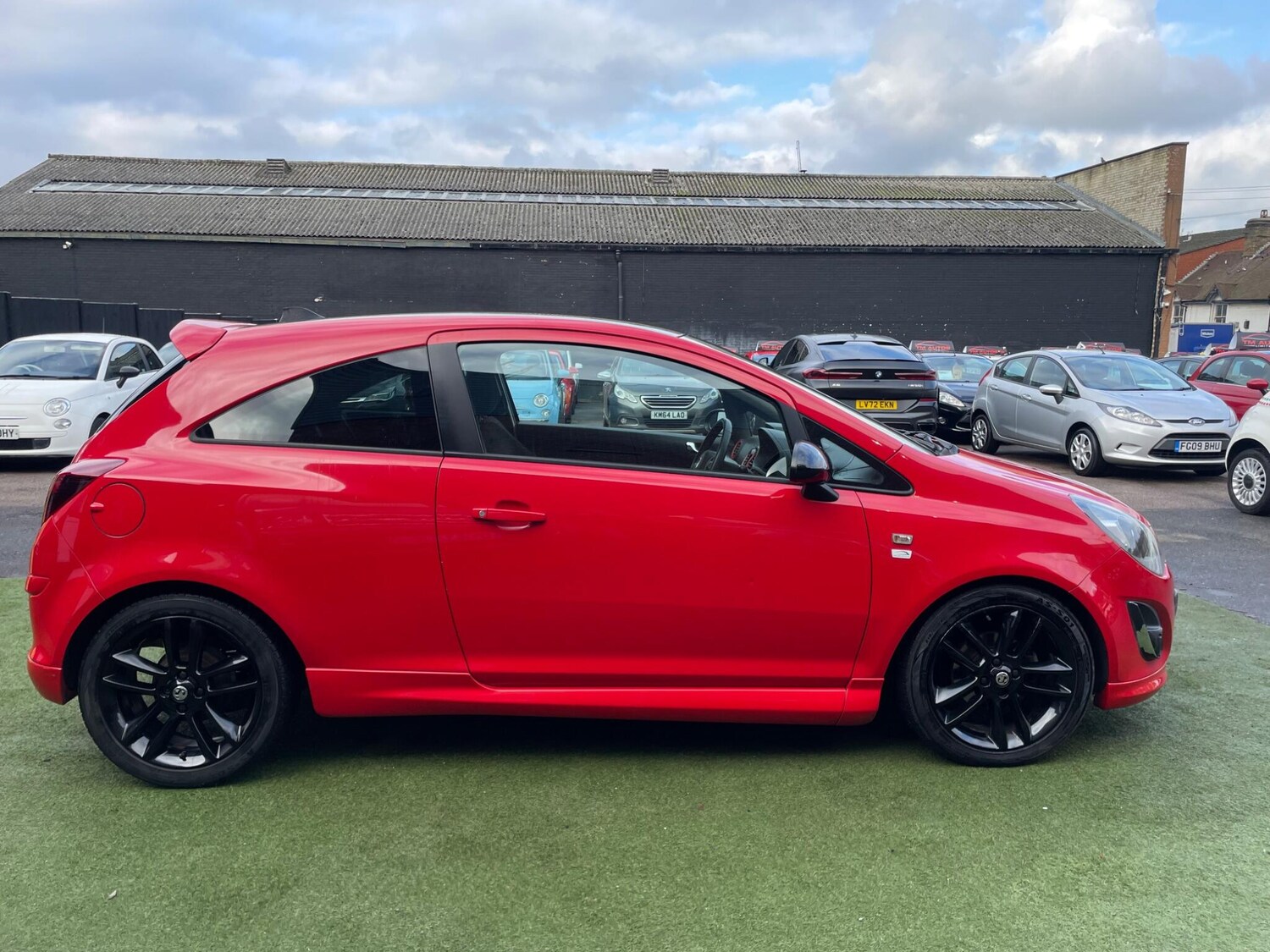 Used Vauxhall Corsa 2014 for sale - 77368836: Photo 6