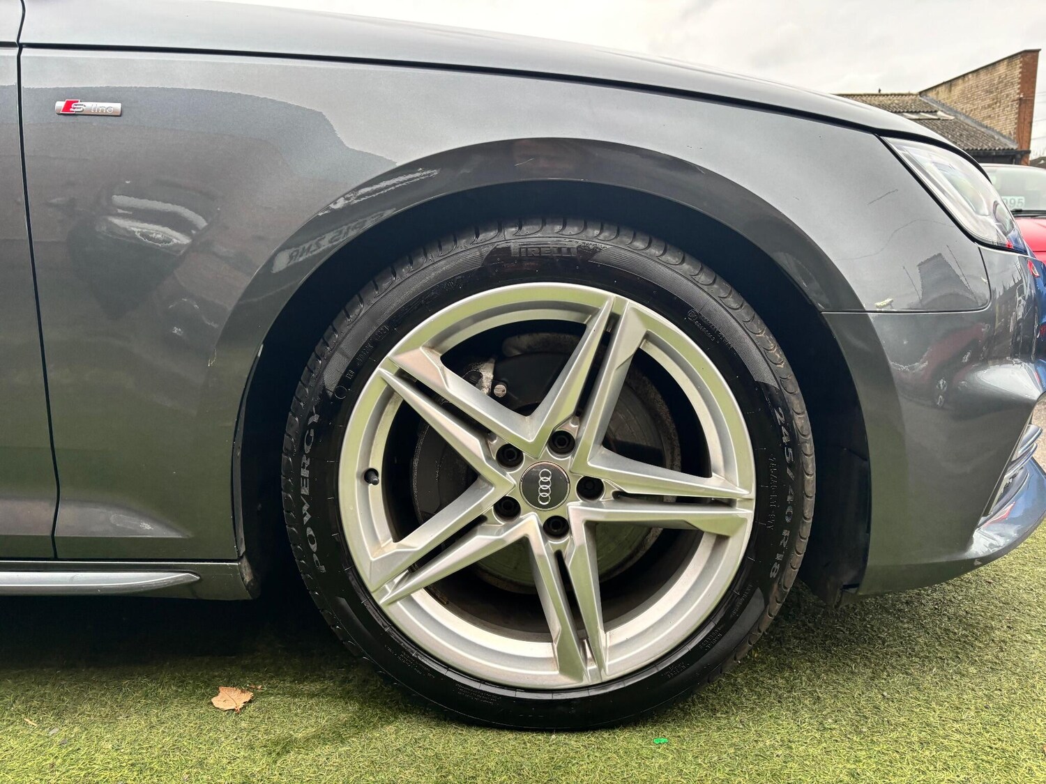 Used Audi A4 Avant 2016 for sale - 76972963: Photo 11