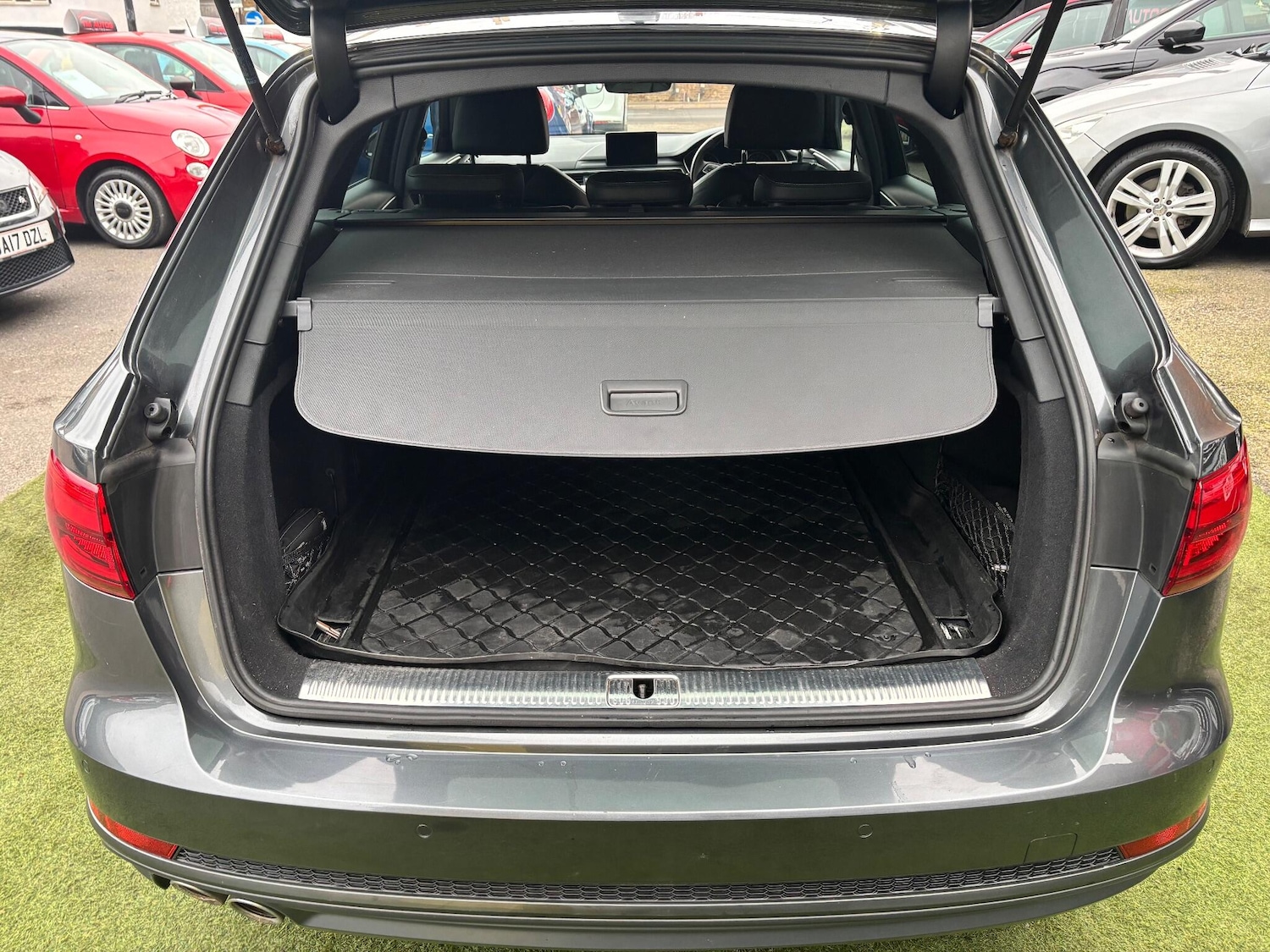 Used Audi A4 Avant 2016 for sale - 76972963: Photo 15