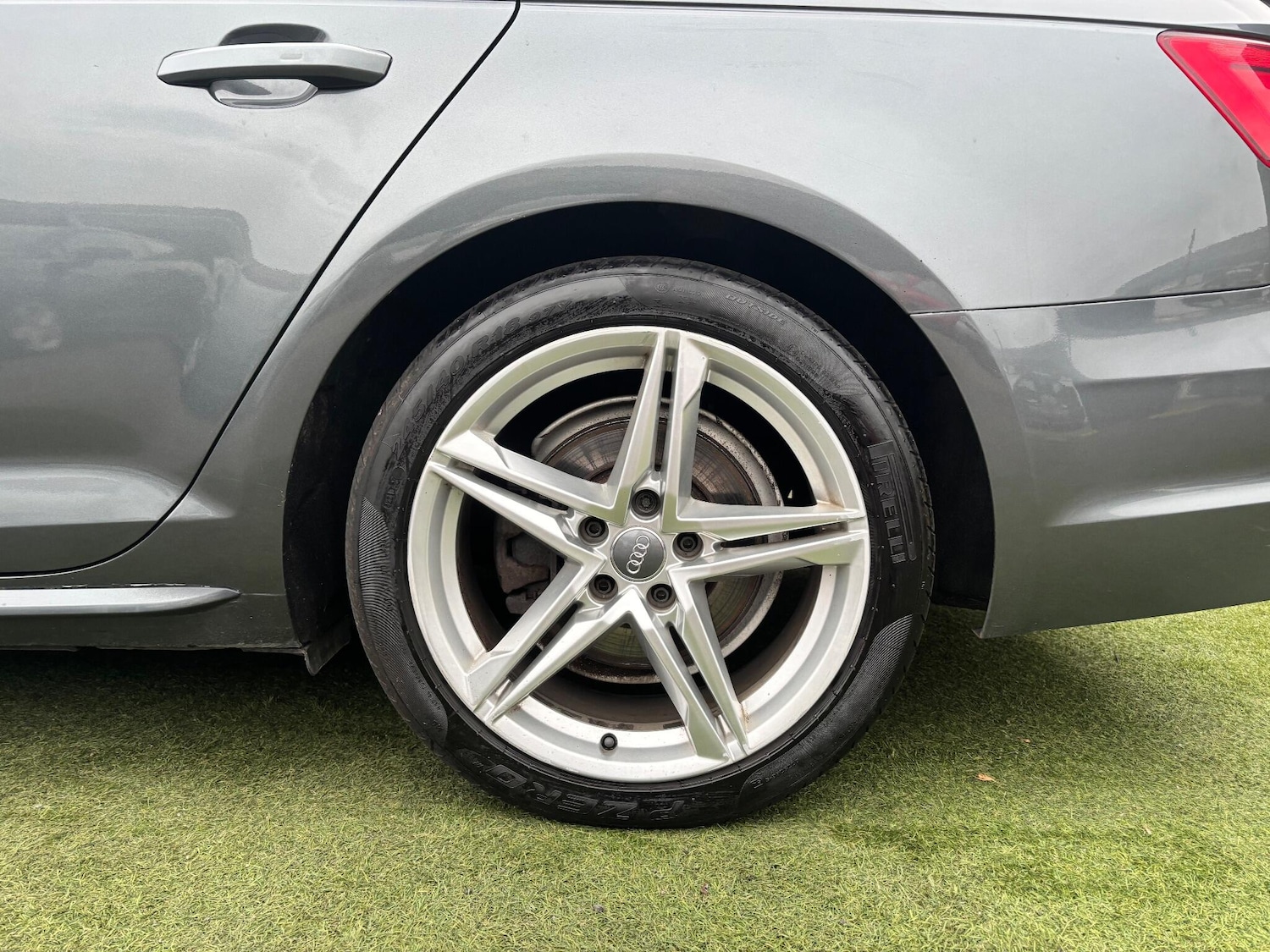 Used Audi A4 Avant 2016 for sale - 76972963: Photo 9