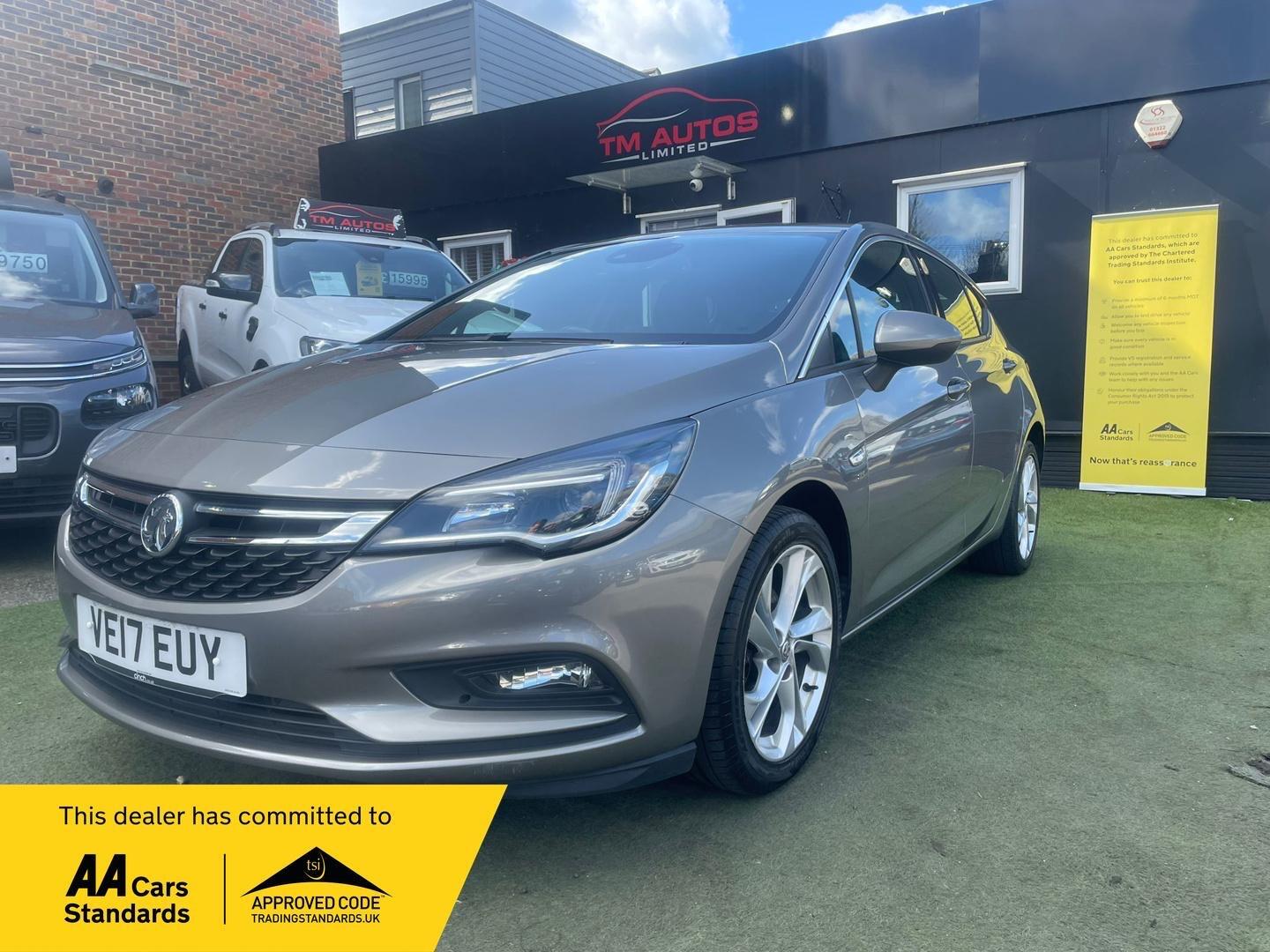 Used Vauxhall Astra 2017 for sale - 78053656: Photo 1