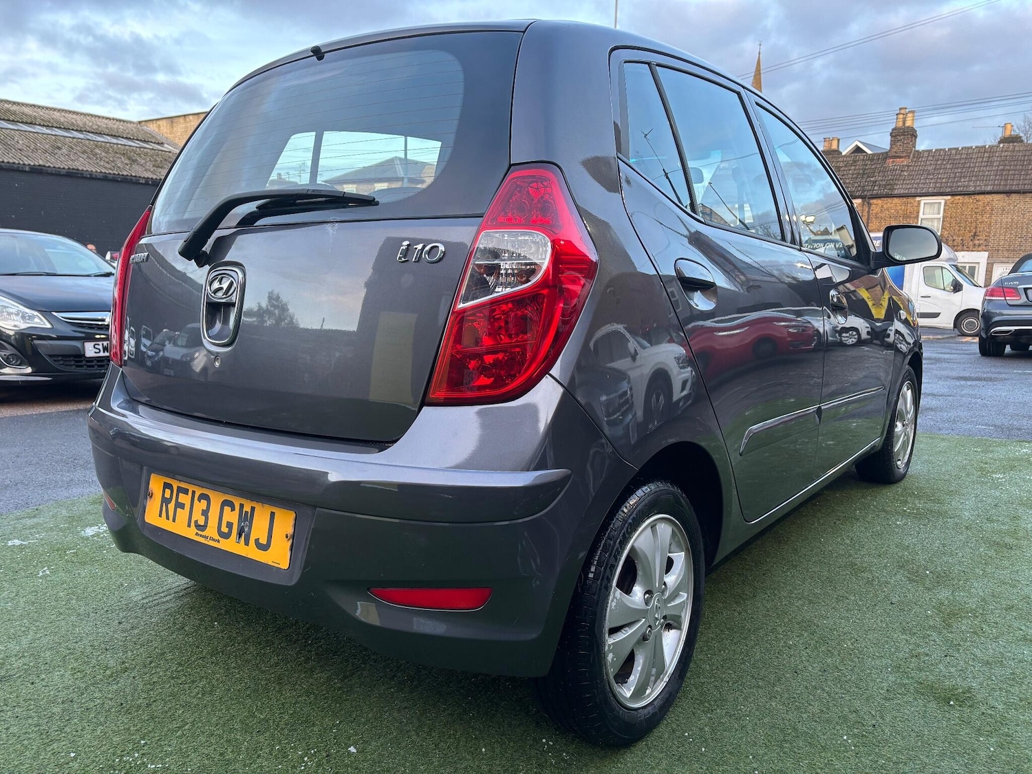 Used Hyundai i10 2013 for sale - 77152722: Photo 6