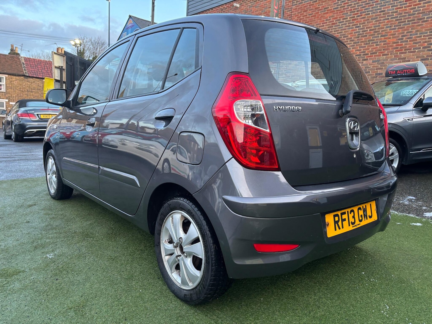 Used Hyundai i10 2013 for sale - 77152722: Photo 9