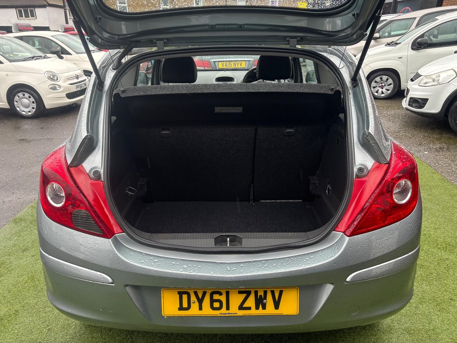 Used Vauxhall Corsa 2011 for sale - 77187647: Photo 12