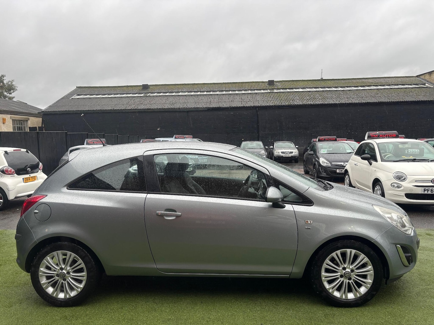 Used Vauxhall Corsa 2011 for sale - 77187647: Photo 5