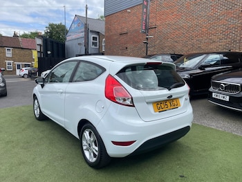 Used Ford Fiesta 2015 for sale - 78840673: Photo