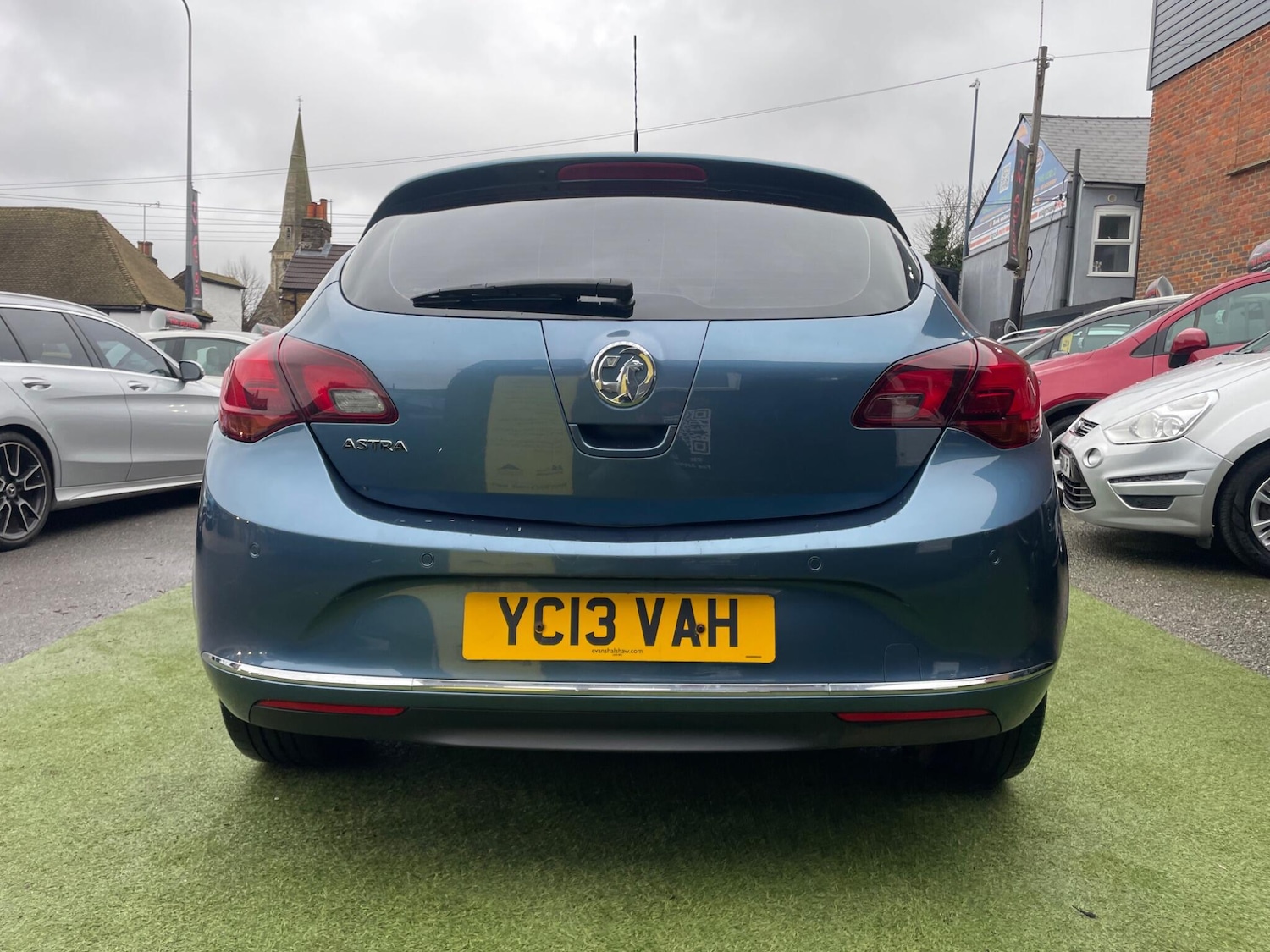 Used Vauxhall Astra 2013 for sale - 77703286: Photo 4