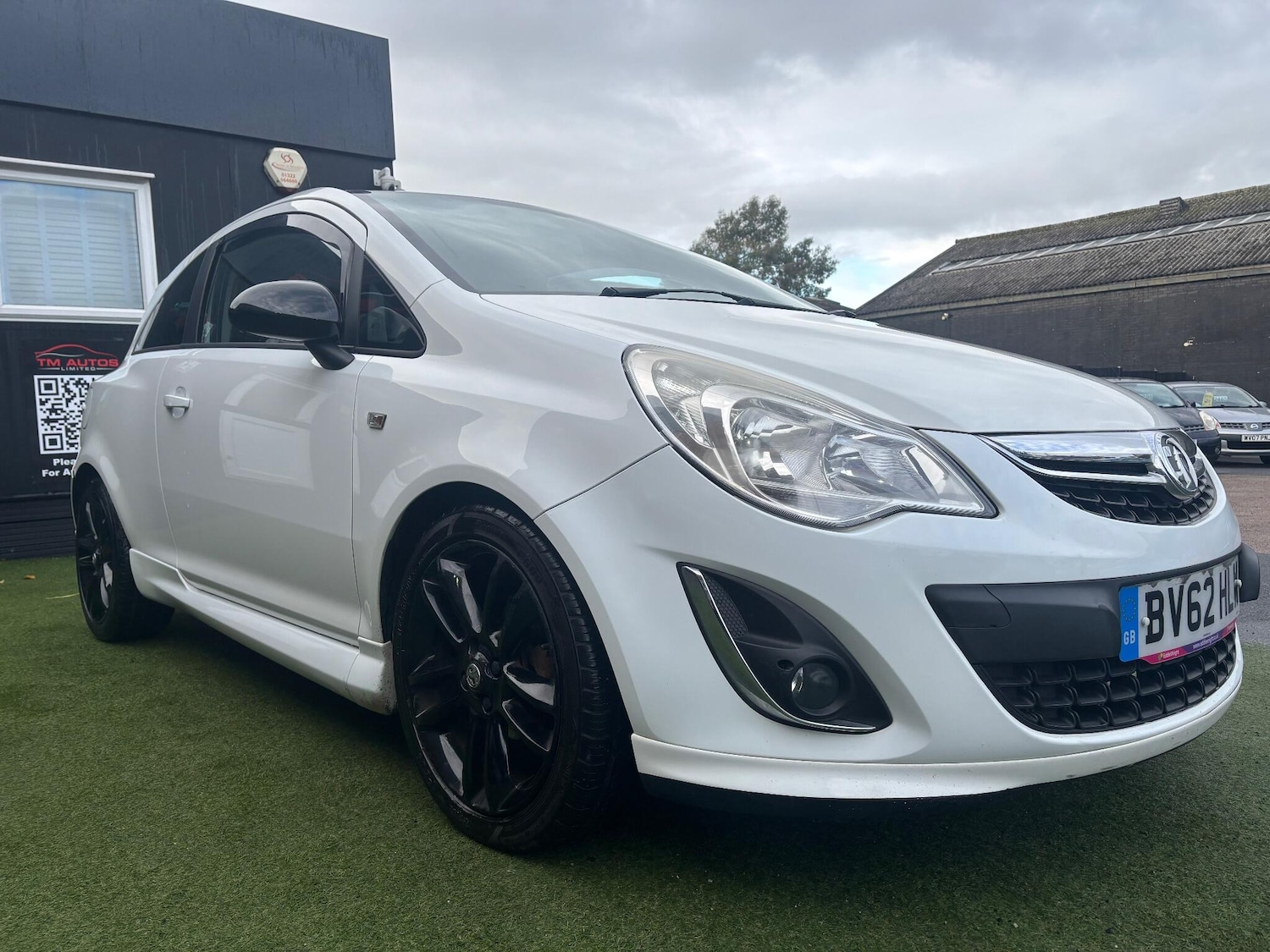Used Vauxhall Corsa 2012 for sale - 76842335: Photo 4