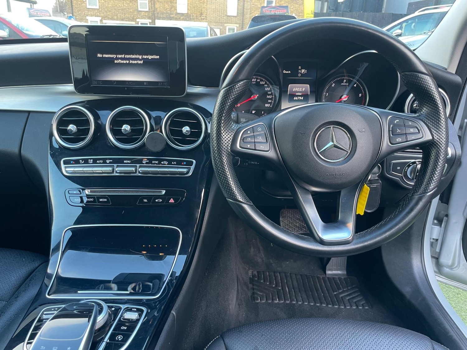 Used Mercedes-Benz C Class 2015 for sale - 77249350: Photo 9