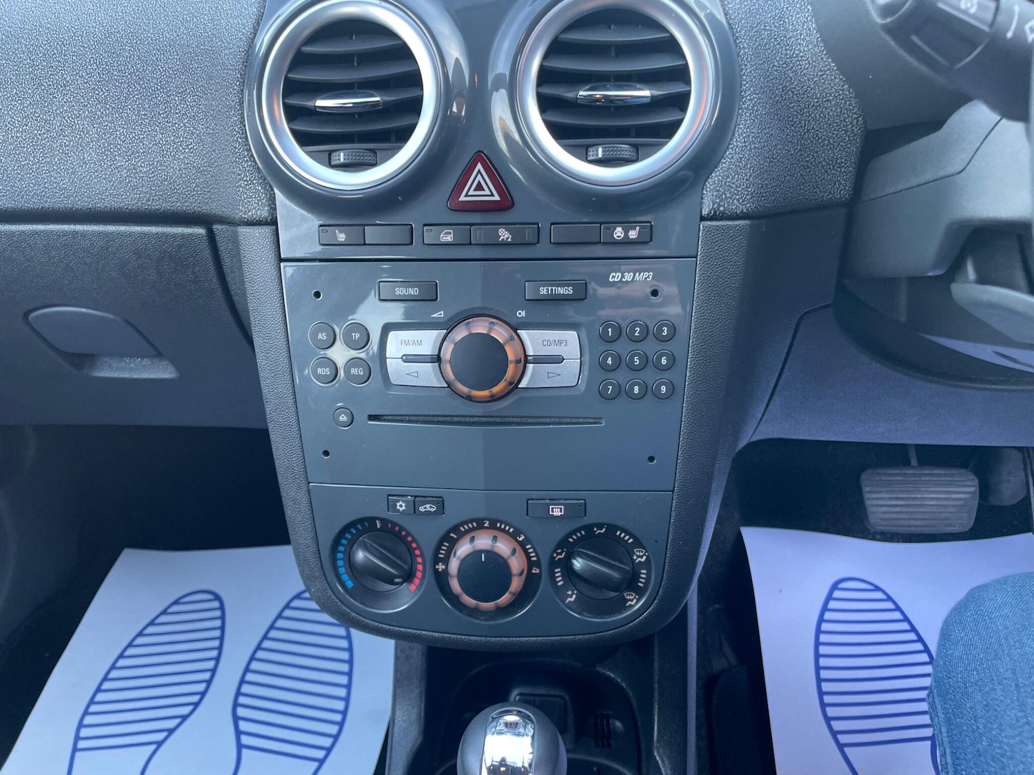 Used Vauxhall Corsa 2012 for sale - 77726446: Photo 24