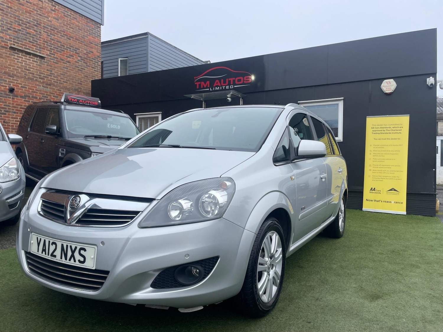 Used Vauxhall Zafira 2012 for sale - 77810291: Photo 2