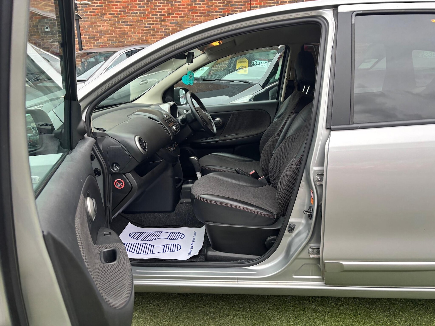 Used Nissan Note 2008 for sale - 76978000: Photo 10