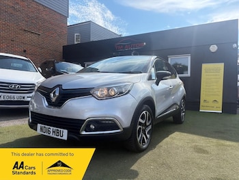 Used Renault Captur 2016 for sale - 79179724: Photo