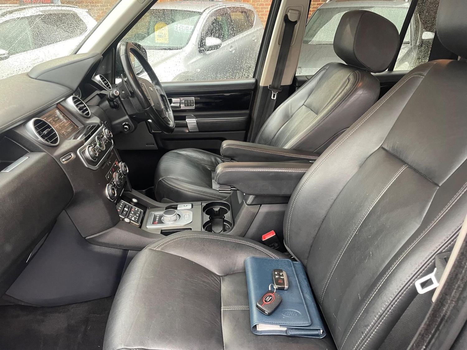 Used Land Rover Discovery 2015 for sale - 77805004: Photo 24