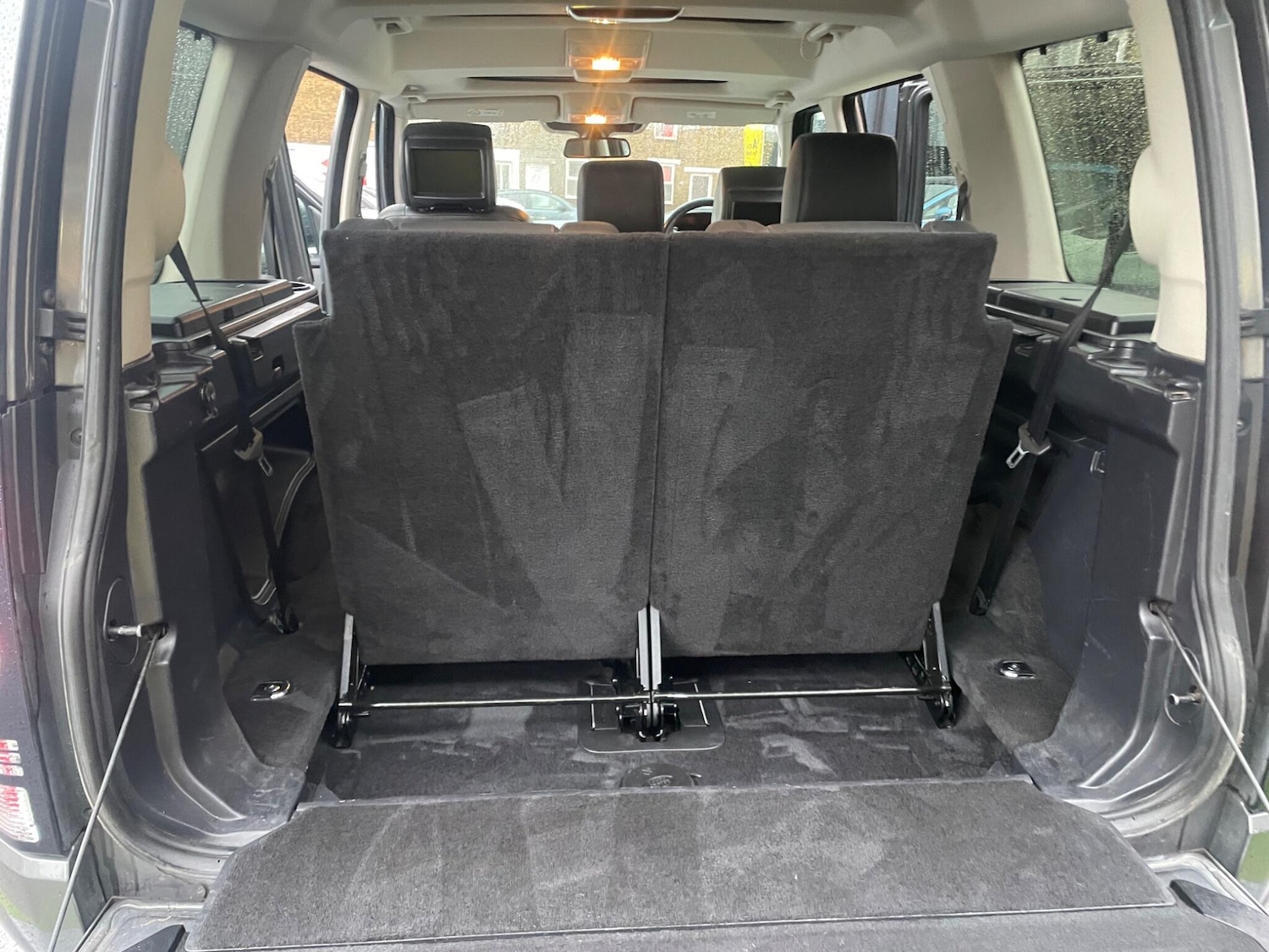 Used Land Rover Discovery 2015 for sale - 77805004: Photo 34