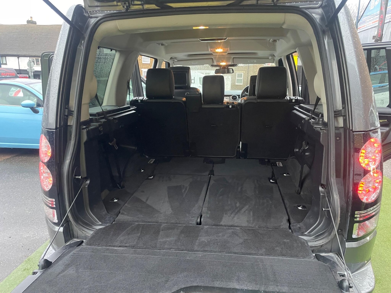 Used Land Rover Discovery 2015 for sale - 77805004: Photo 37