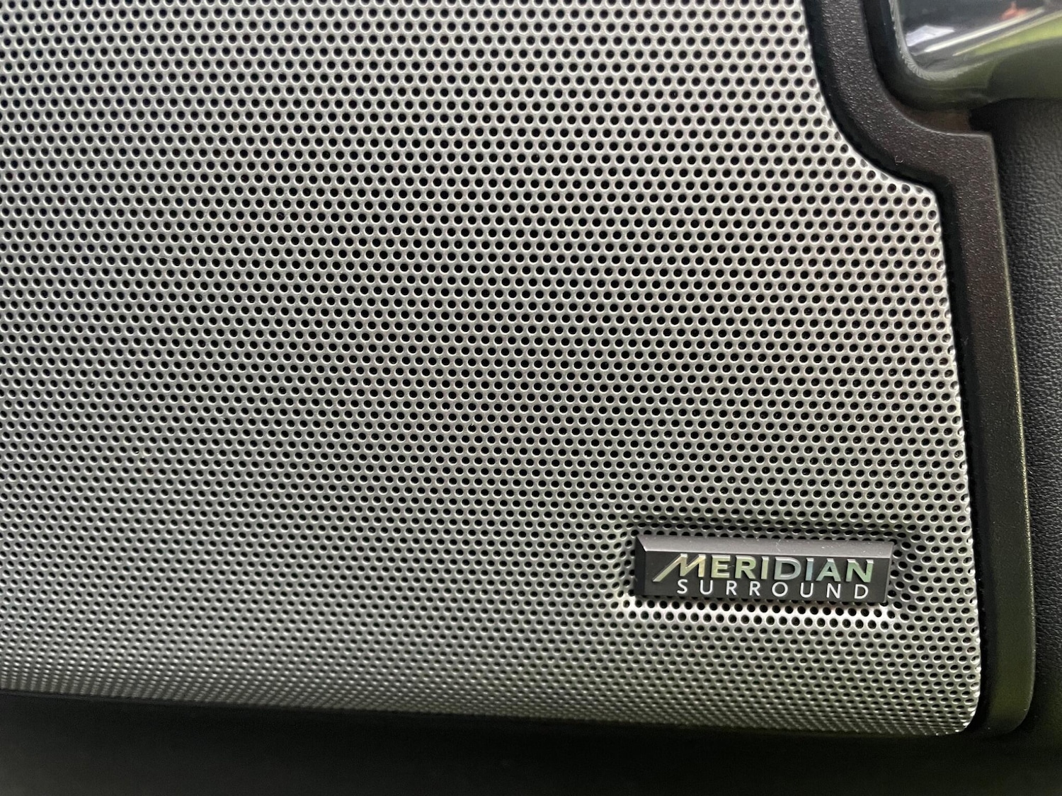 Used Land Rover Discovery 2015 for sale - 77805004: Photo 60