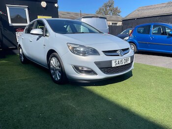 Used Vauxhall Astra 2015 for sale - 78390186: Photo