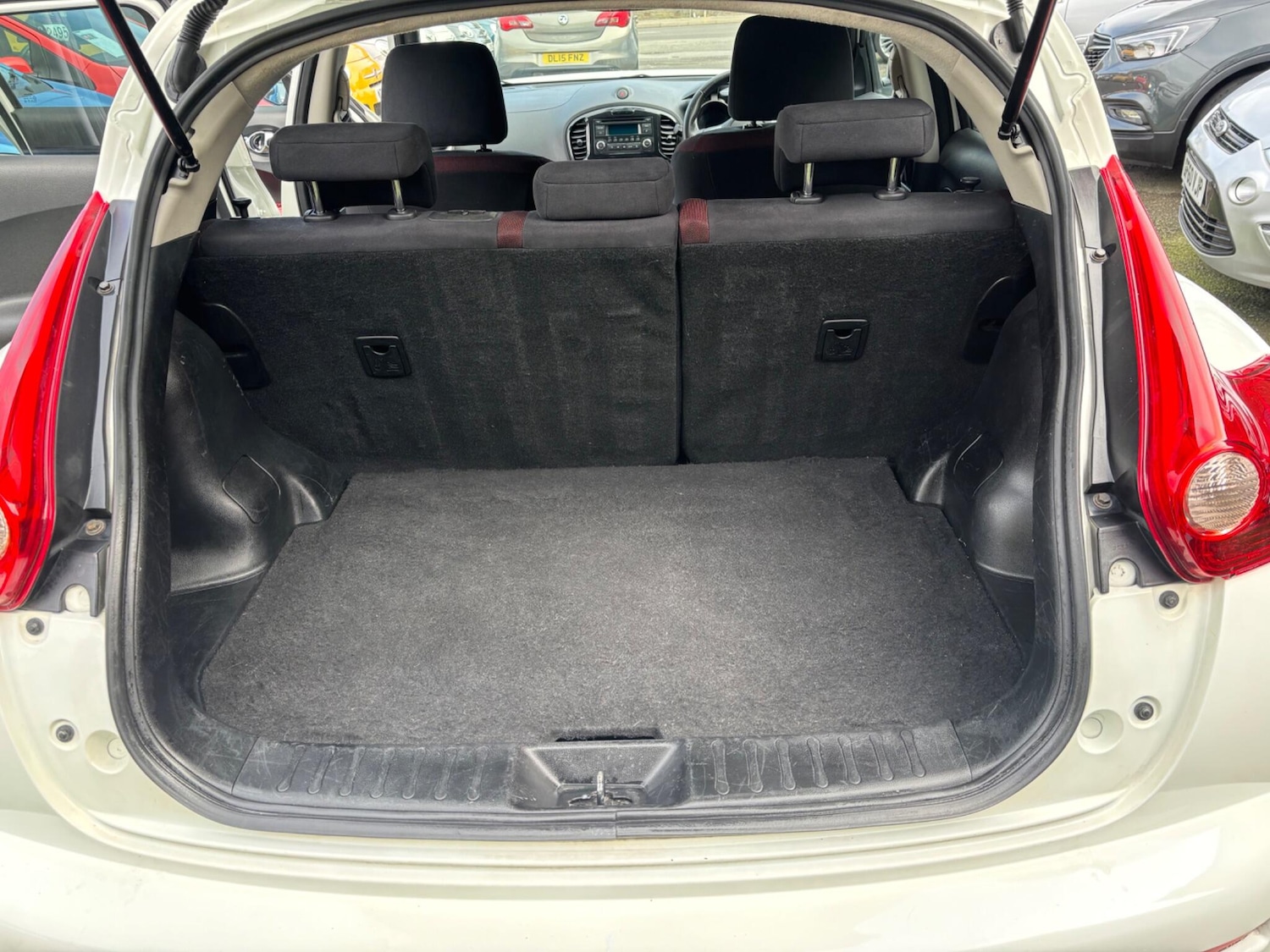 Used Nissan Juke 2011 for sale - 77916237: Photo 10