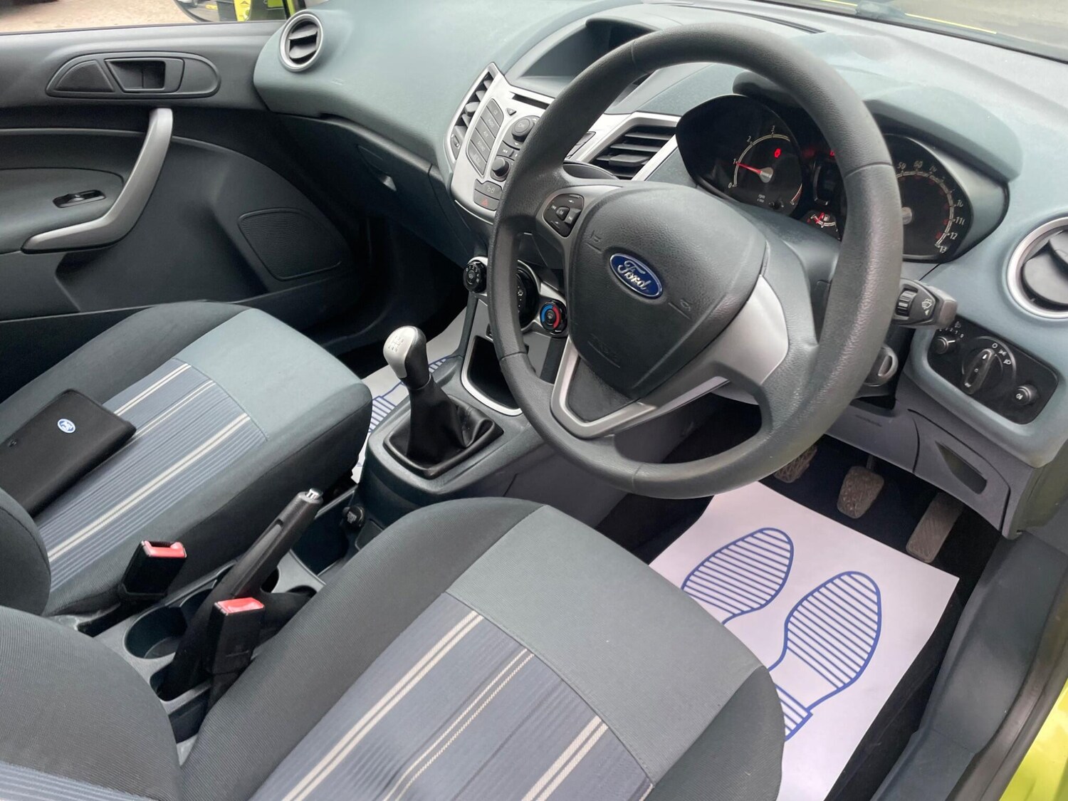 Used Ford Fiesta 2009 for sale - 77885526: Photo 24