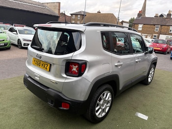 Used Jeep Renegade 2018 for sale - 79482794: Photo