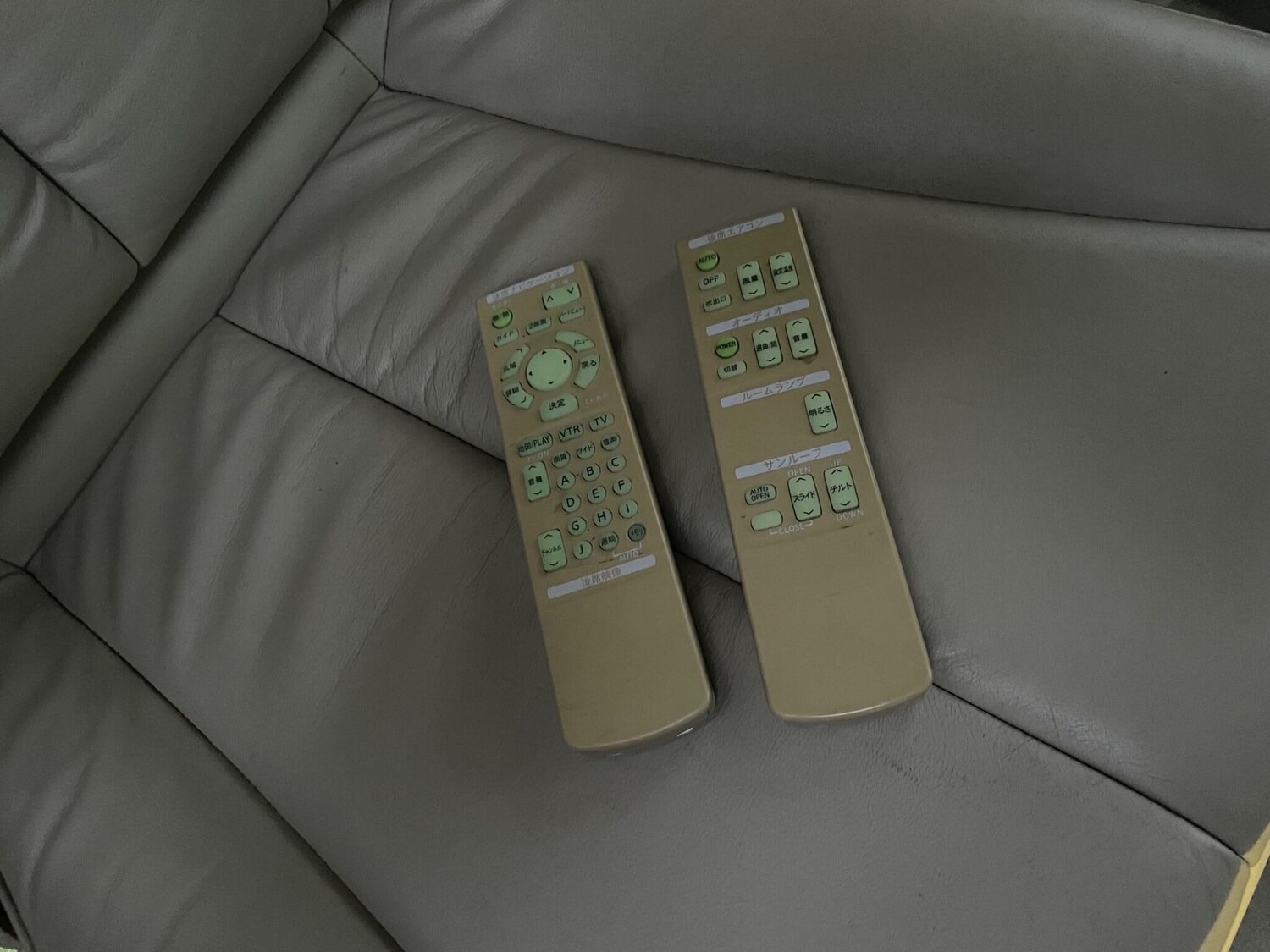 Used Nissan Elgrand for sale - 77660467: Photo 21