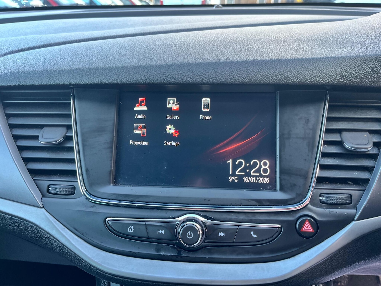 Used Vauxhall Astra 2018 for sale - 77226165: Photo 18