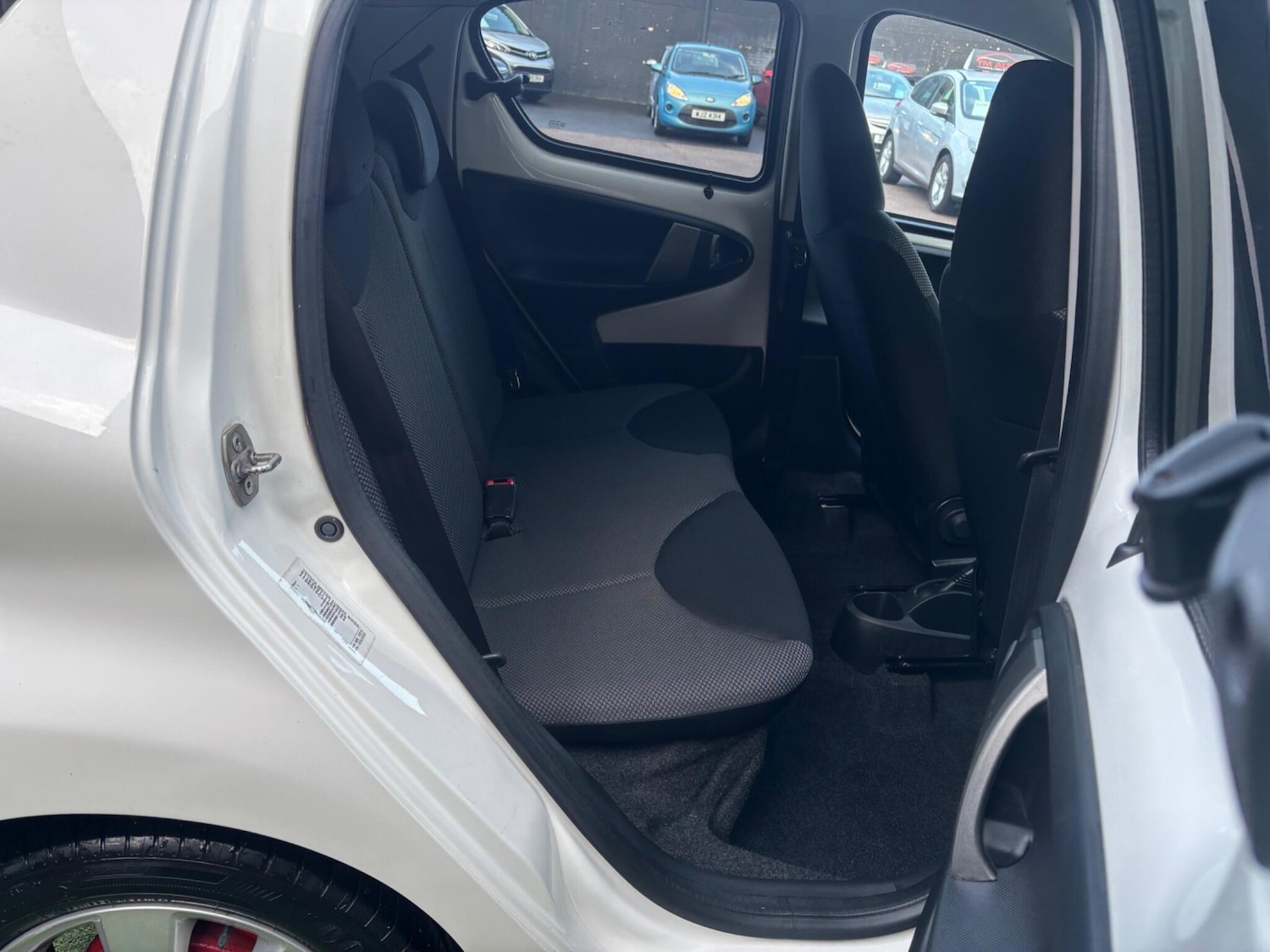 Used Toyota AYGO for sale - 77234029: Photo 10