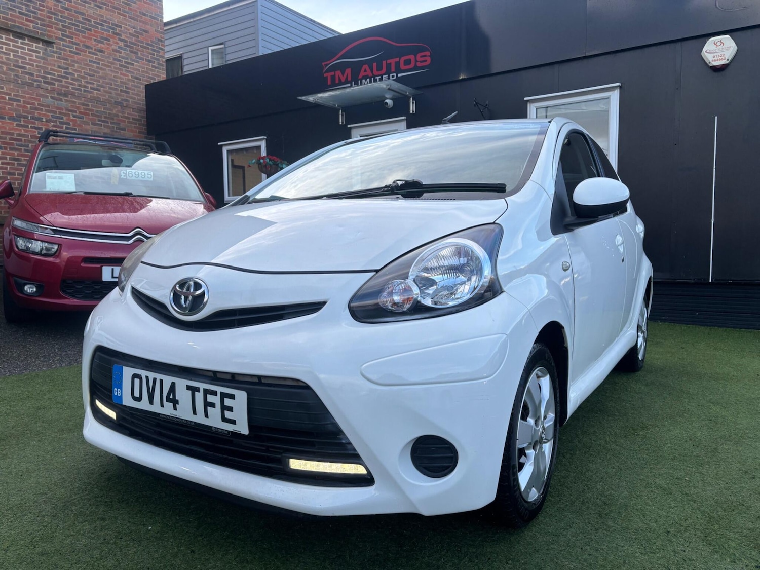 Used Toyota AYGO for sale - 77234029: Photo 2