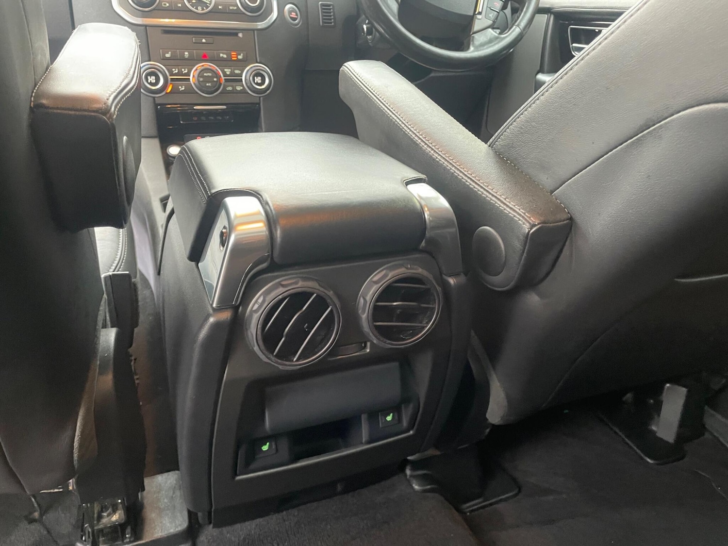 Used Land Rover Discovery 2015 for sale - 77316121: Photo 27