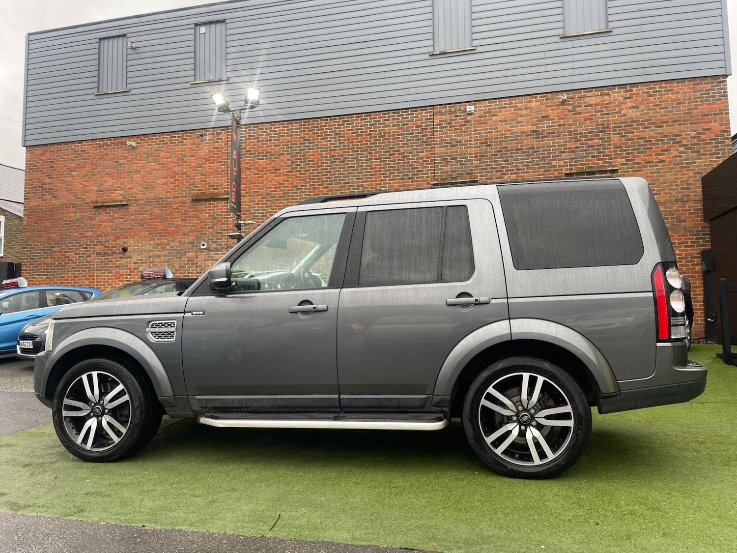 Used Land Rover Discovery 2015 for sale - 77316121: Photo 9