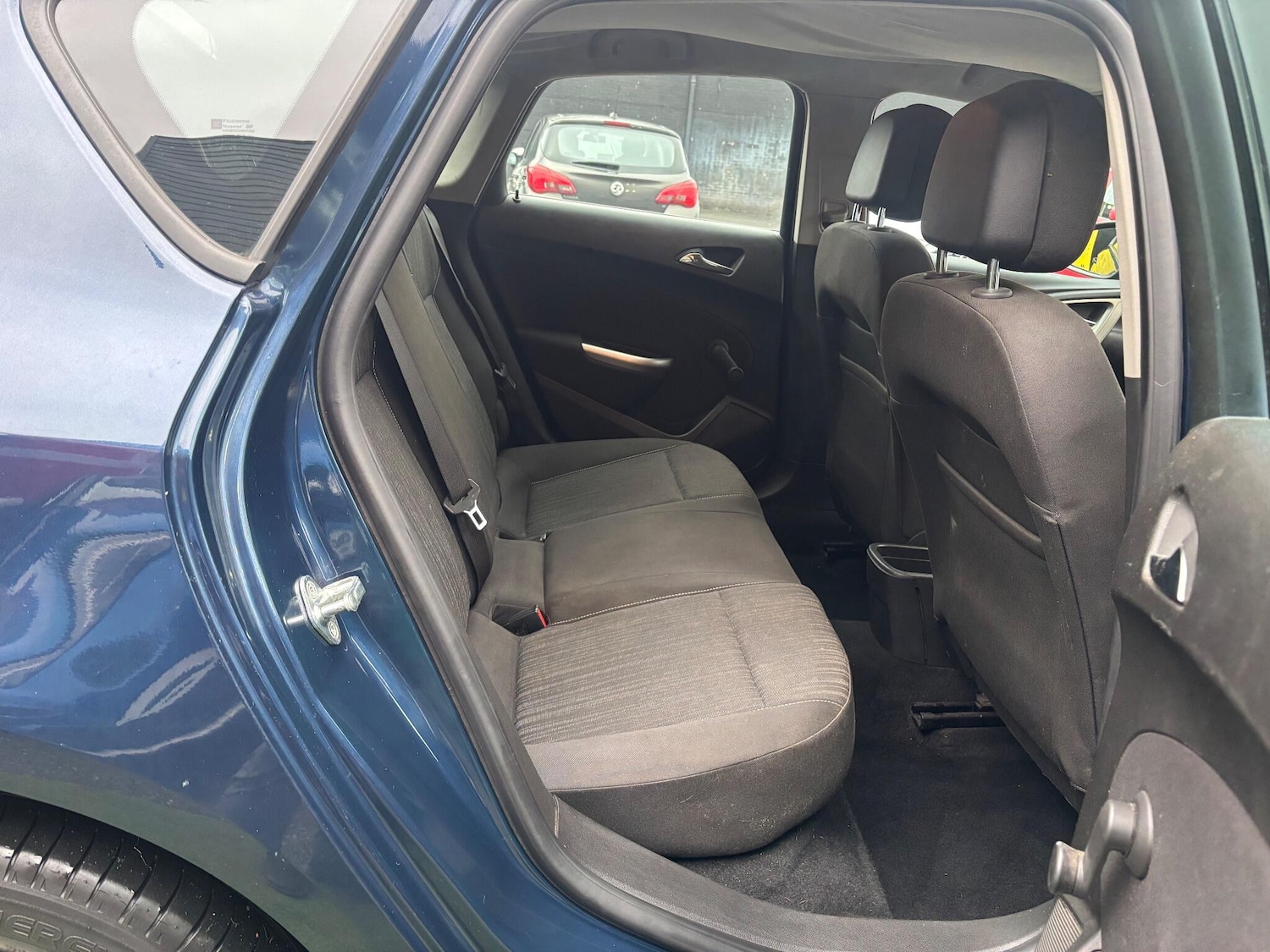 Used Vauxhall Astra 2010 for sale - 76724107: Photo 14