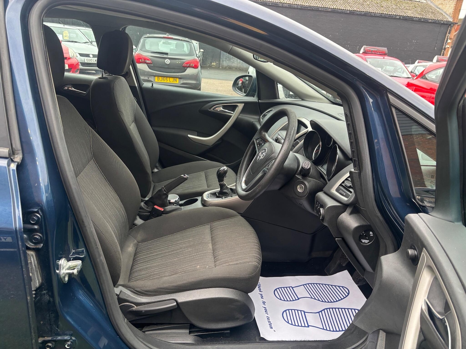 Used Vauxhall Astra 2010 for sale - 76724107: Photo 17