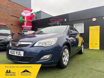 Vauxhall - Astra