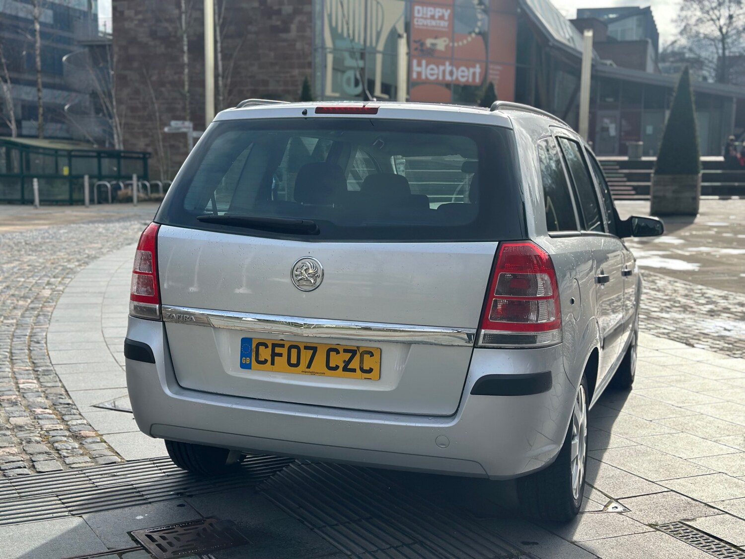 Used Vauxhall Zafira 2007 for sale - 77502510: Photo 9