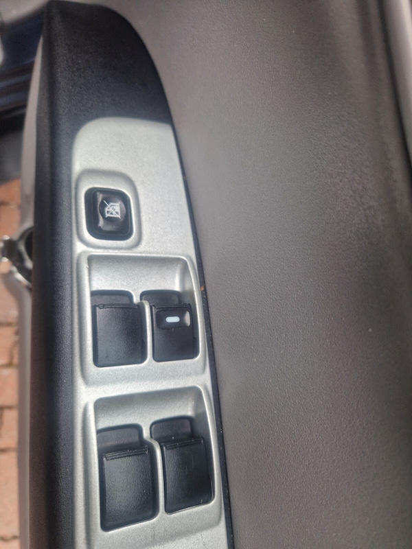 Used Mitsubishi L200 2011 for sale - 76041905: Photo 10