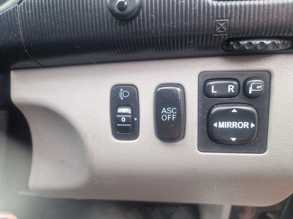 Used Mitsubishi L200 2011 for sale - 76041905: Photo 11