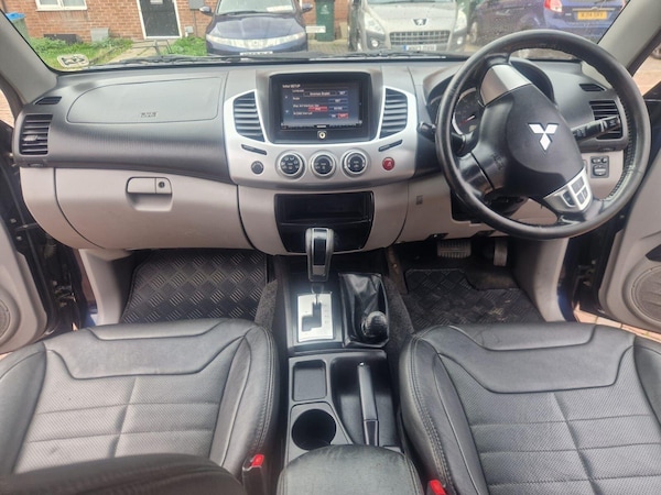 Used Mitsubishi L200 2011 for sale - 76041905: Photo 12
