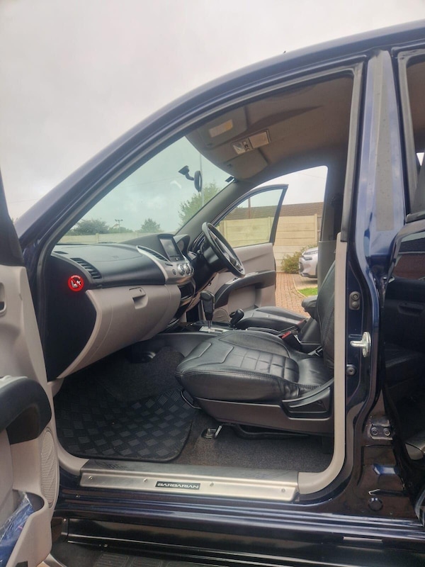 Used Mitsubishi L200 2011 for sale - 76041905: Photo 14