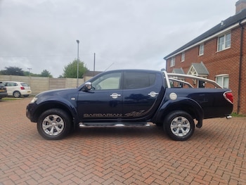 Used Mitsubishi L200 2011 for sale - 76041905: Photo