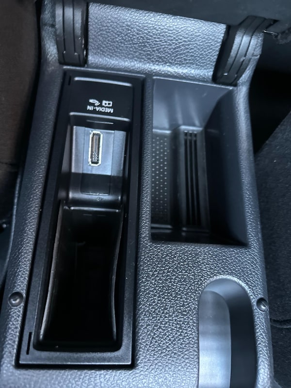 Used Volkswagen Scirocco 2013 for sale - 76099056: Photo 21