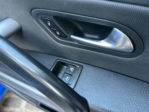 Used Volkswagen Scirocco 2013 for sale - 76099056: Photo 29